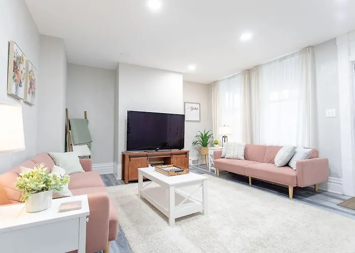 Family & Pet Friendly With Fast Wi-fi Pittsburgh