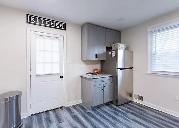 Family & Pet Friendly With Fast Wi-fi Pittsburgh