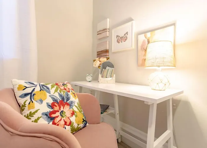 Family & Pet Friendly With Fast Wi-fi * Pittsburgh