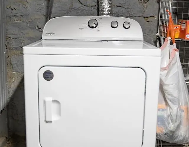 Apartment Family & Pet Friendly With Fast Wi-fi